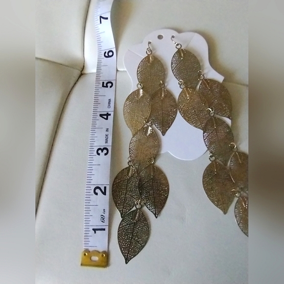 New Tiered Long Leaf Earrings, Shoulder Duster Style - Picture 10 of 10